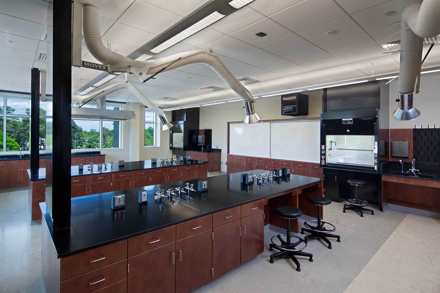 A view of a well-equipped lab at the Midlands Tech Engineering & Science building
