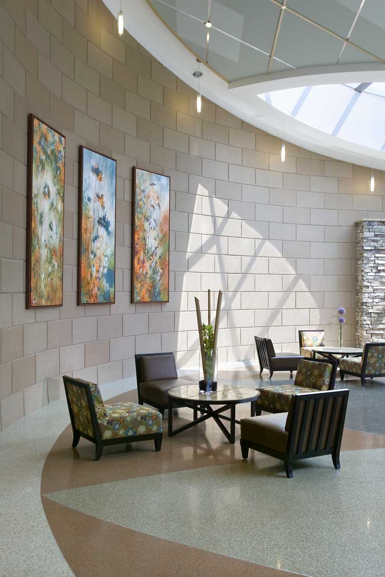 Northside Forsyth Womens Center | Lobby Detail<br>Howell Rusk Dodson Architects / Batson-Cook Company