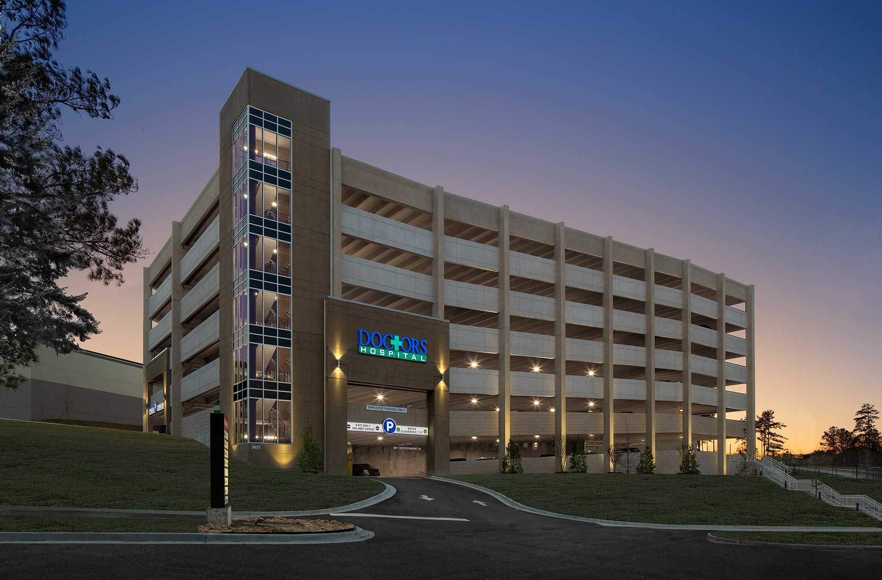 Doctors Hospital of Augusta | Parking Deck<br>TMPartners / JE Dunn Construction