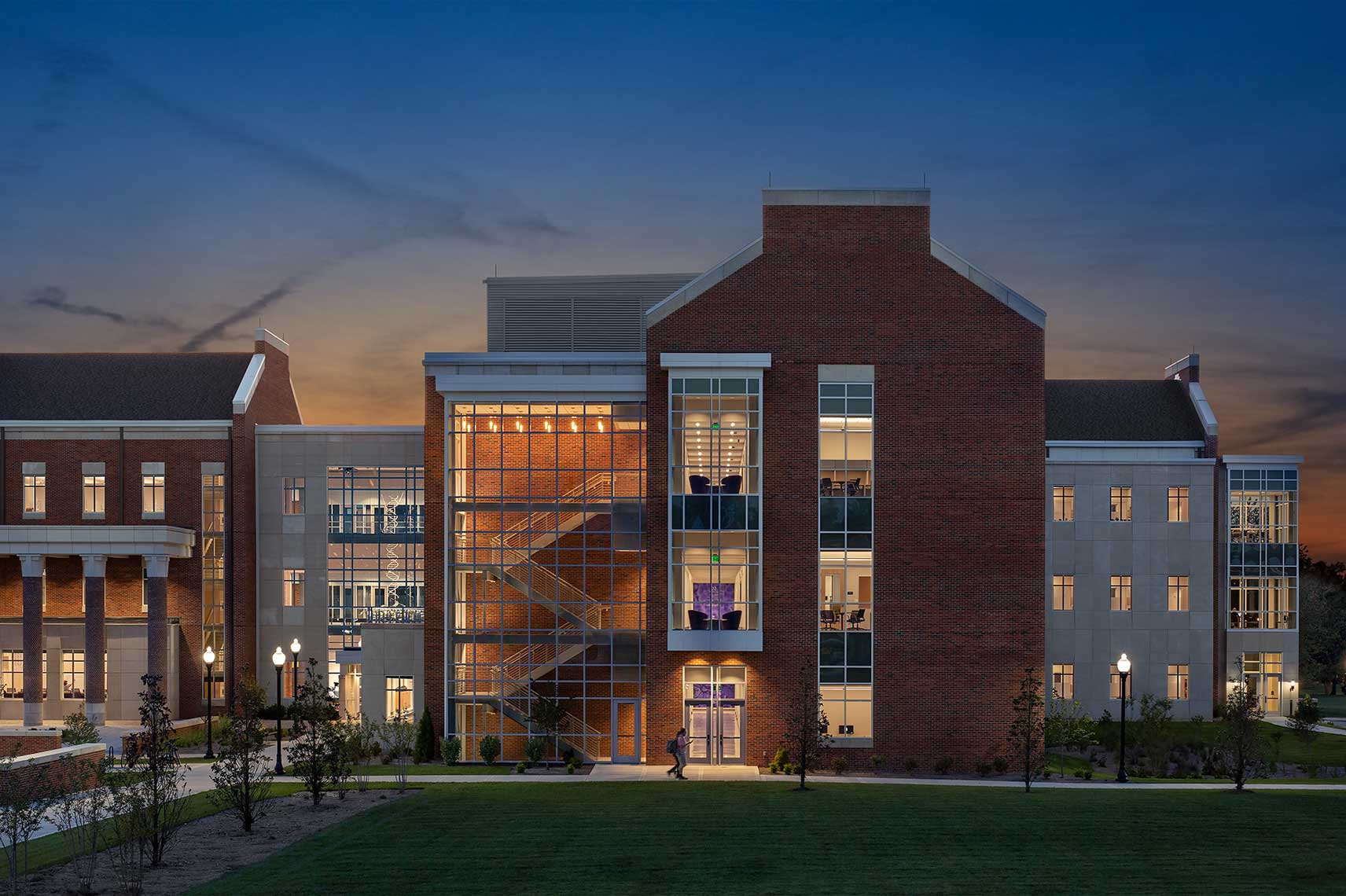 A twilight view of the east wing of the Lab Science Building at TN Tech