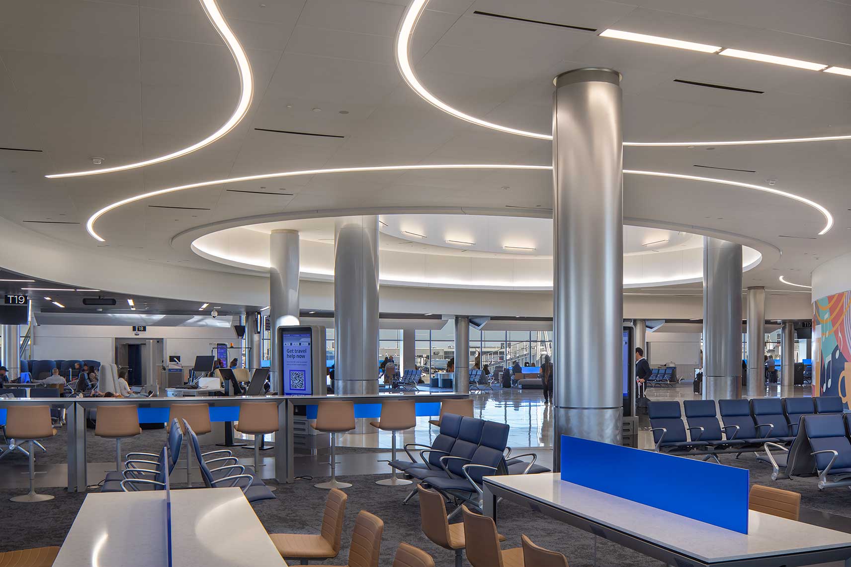 Hartsfield Jackson Atlanta International Airport | North Concourse T Expansion | Workstations<br>Skanska-New South-FS 360-Synergy Joint Venture